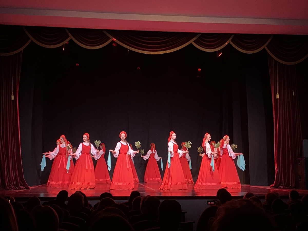 Концерт ансамбля «Берёзка» им. Н.С. Надеждиной